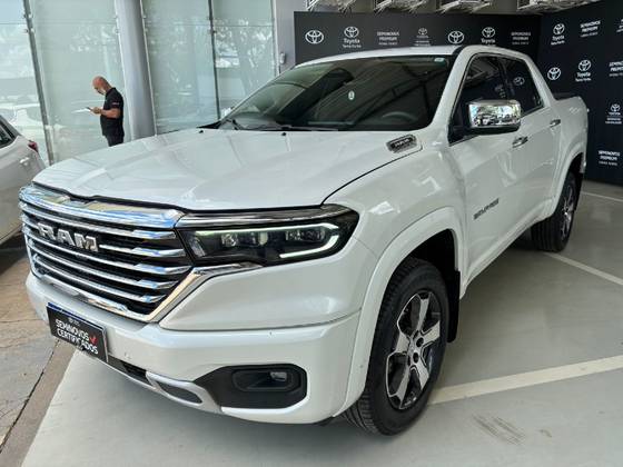 RAM RAMPAGE 2.0 TURBO DIESEL LARAMIE 4X4 AUTOMÁTICO